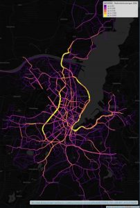 Heatmap Stadtradeln Raum Kiel. Schwarze Karte. Bunte Linien je nach Verkehrszahlen.